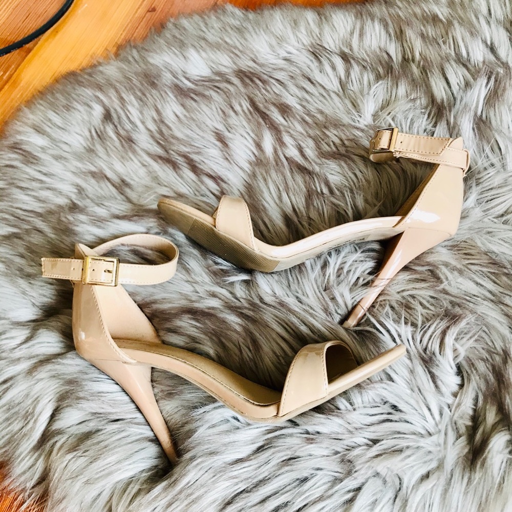 Mossimo | Heels - Picture 2 of 4